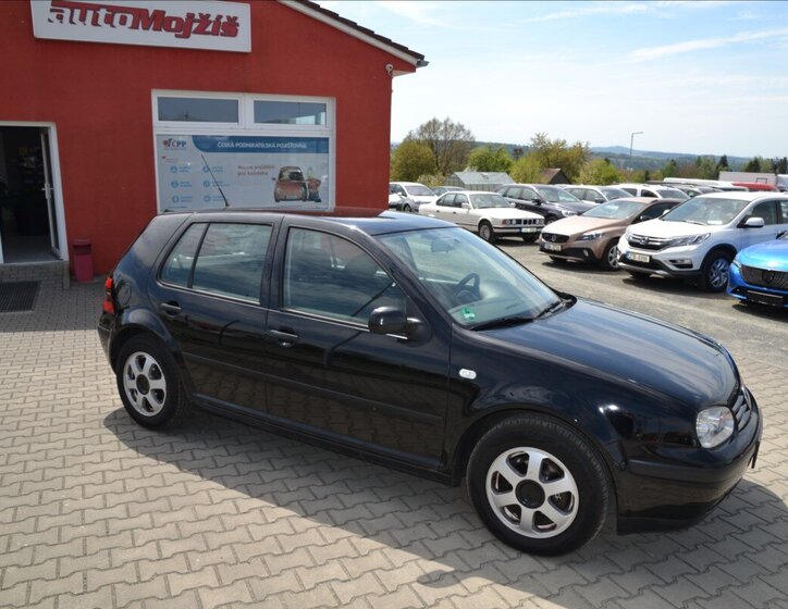 Volkswagen Golf Hatchback 1,4 l 55 kw