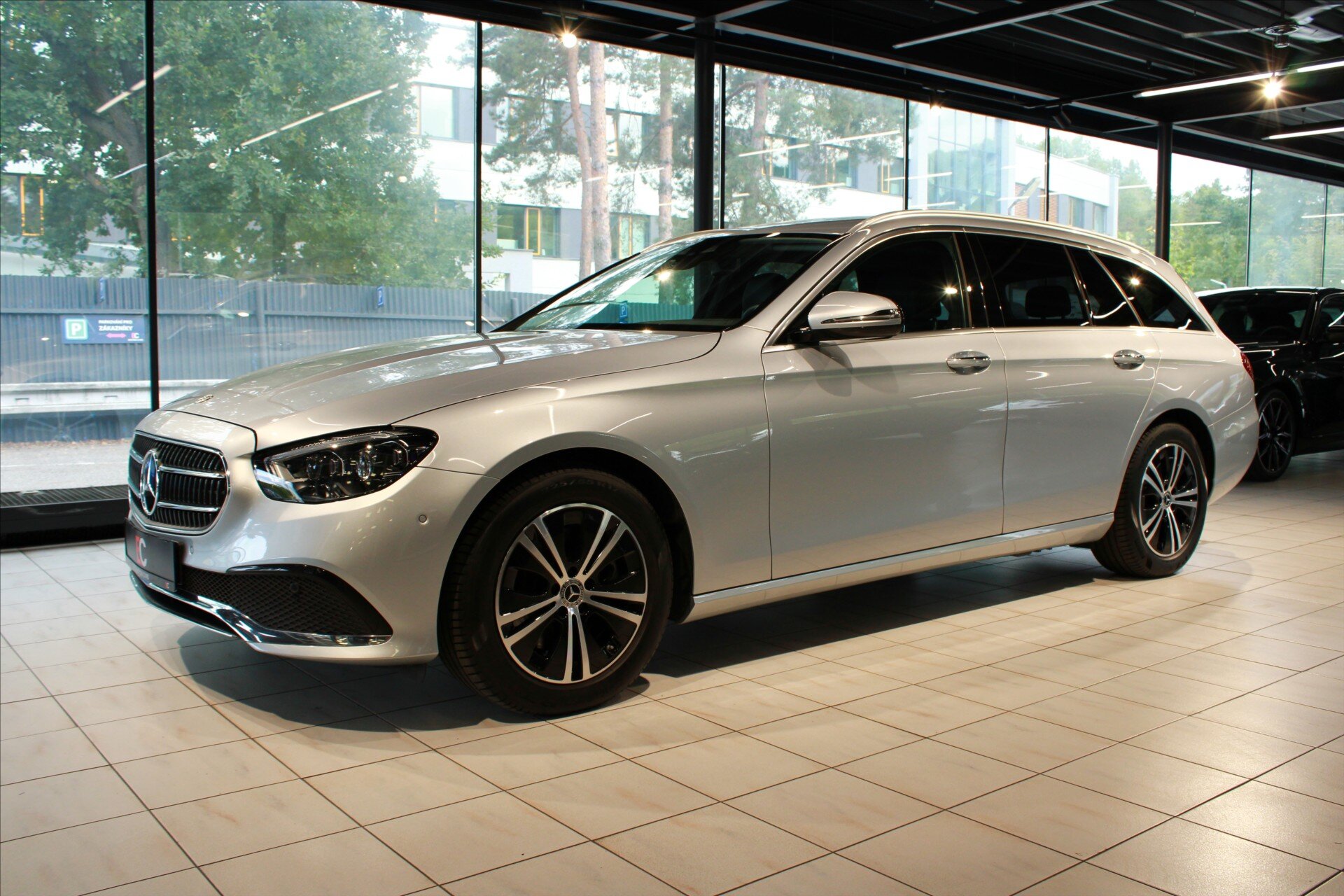 Mercedes-Benz Třídy E Kombi 2,0 l 147 kw