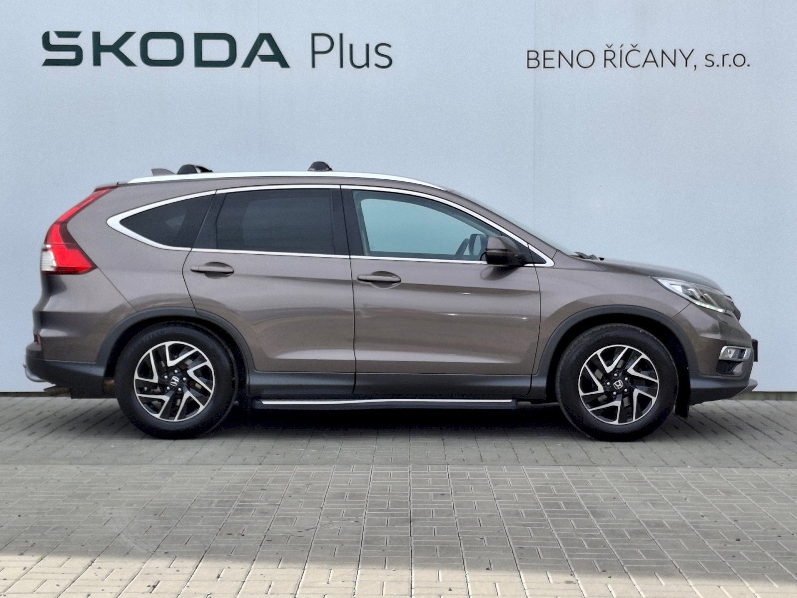Honda CR-V SUV / Terénní 2,0 l 114 kw