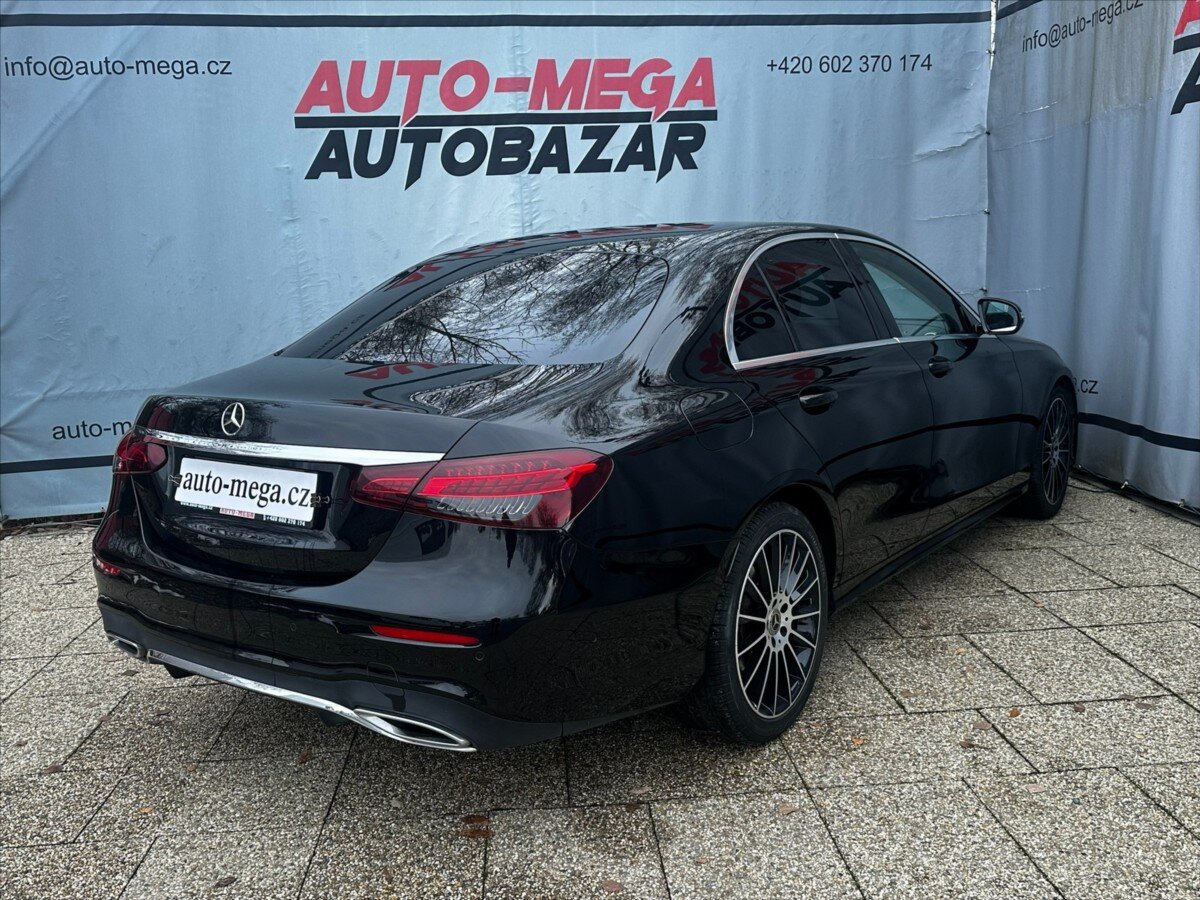 Mercedes-Benz Třídy E Sedan / Limuzína 2,0 l 143 kw
