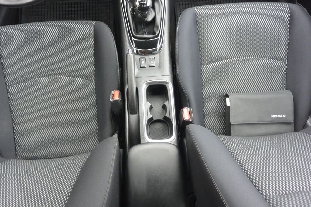 Nissan Pulsar Hatchback 1,2 l 85 kw