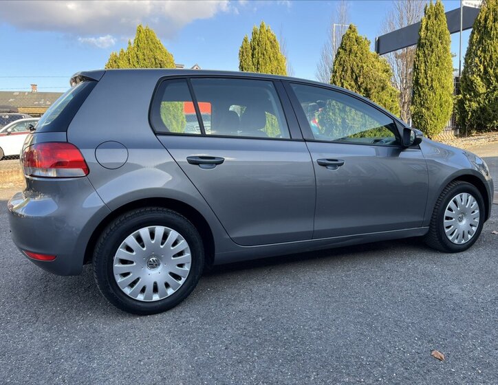 Volkswagen Golf Hatchback 1,6 l 75 kw