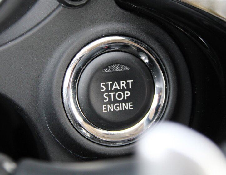 Mitsubishi Outlander SUV / Terénní 2,0 l 110 kw