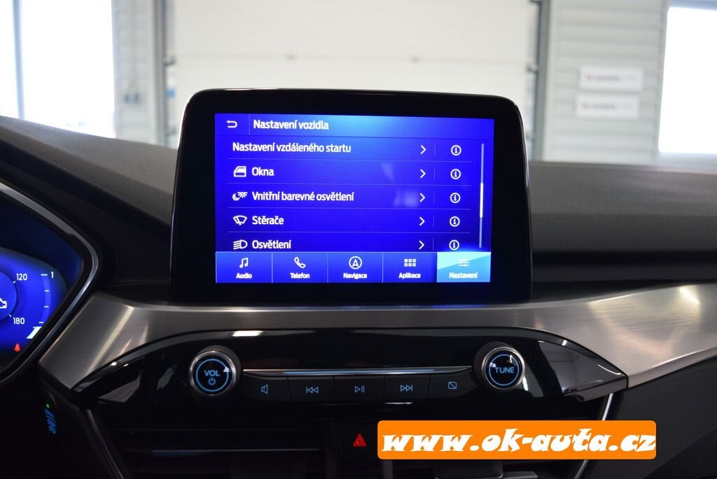 Ford Kuga SUV / Terénní 2,5 l 112 kw