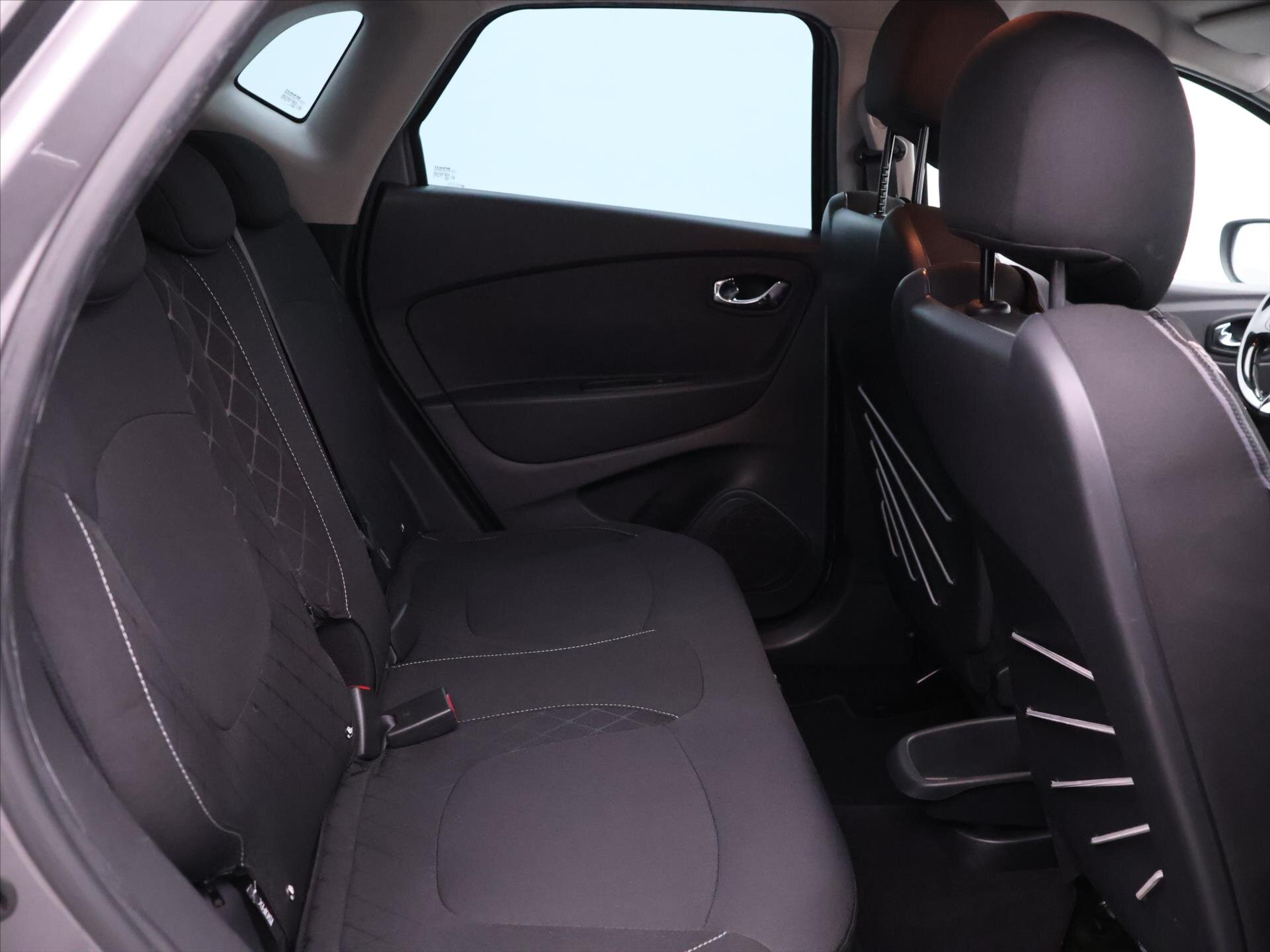 Renault Captur Hatchback 898,0 66 kw