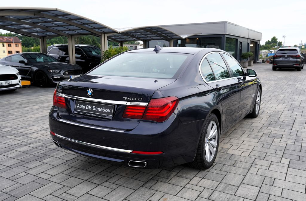 BMW Řada 7