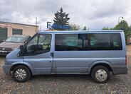 Ford Transit 8