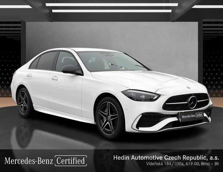 Mercedes-Benz Třídy C Sedan / Limuzína 2,0 l 145 kw