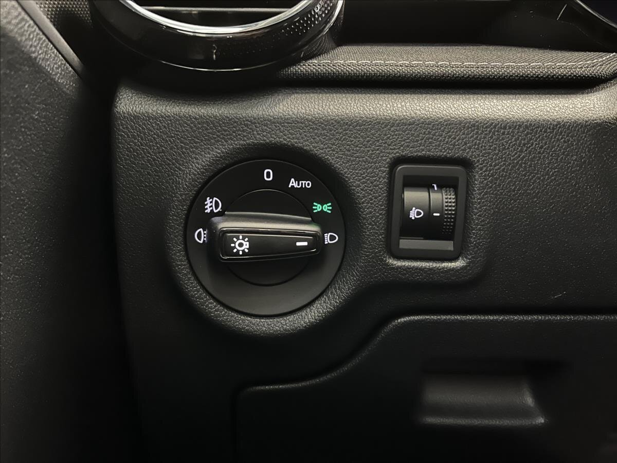 Škoda Fabia Hatchback 999,0 70 kw