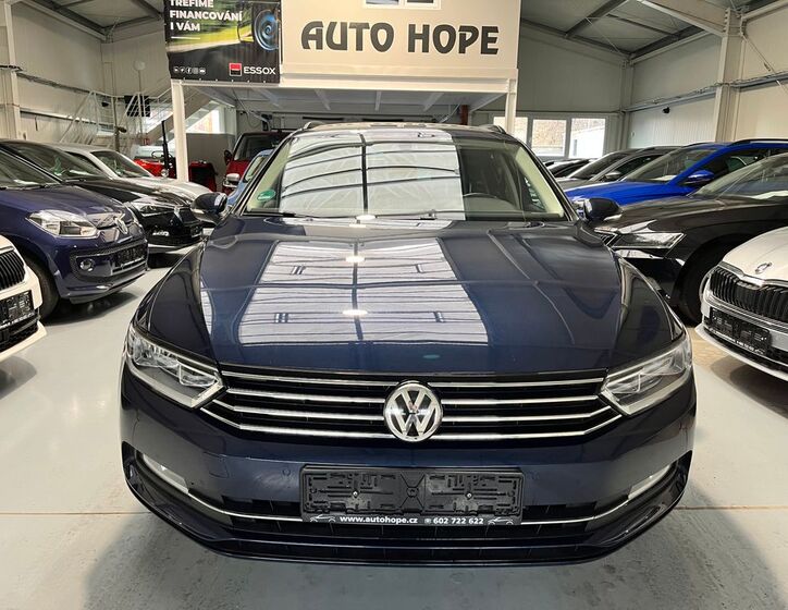Volkswagen Passat 2