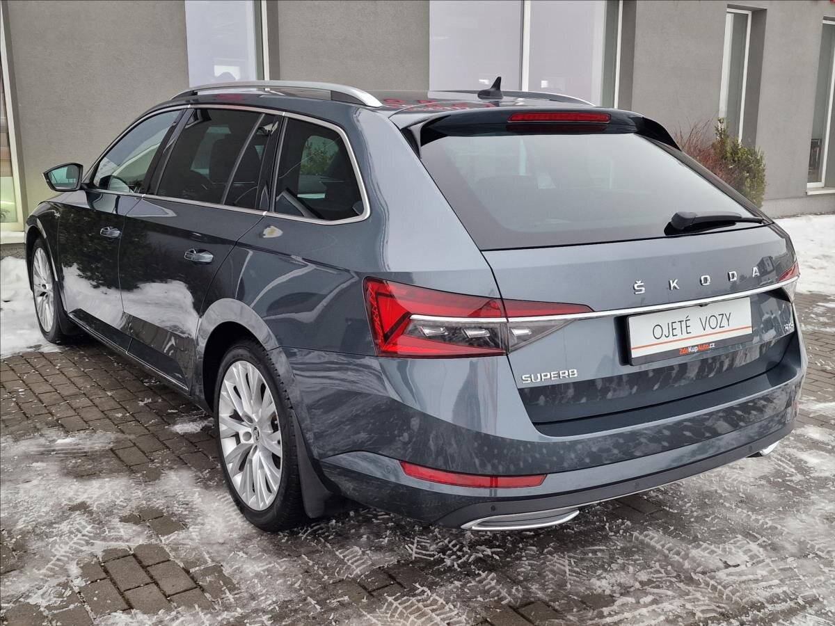 Škoda Superb Kombi 2,0 l 140 kw