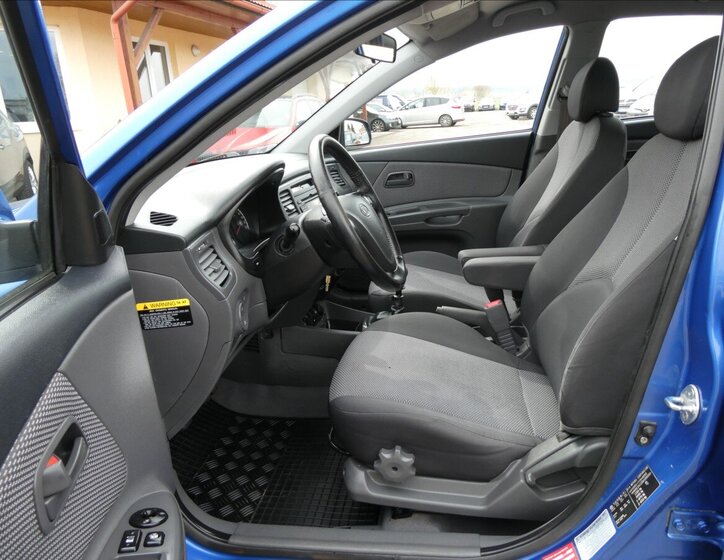 KIA Rio Hatchback 1,4 l 71 kw