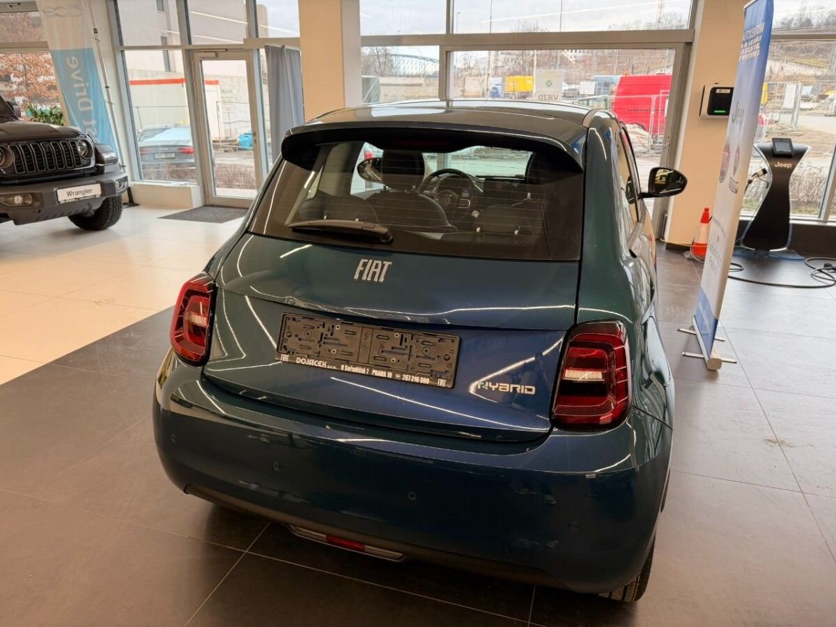 Fiat 500 Hatchback 999,0 48 kw