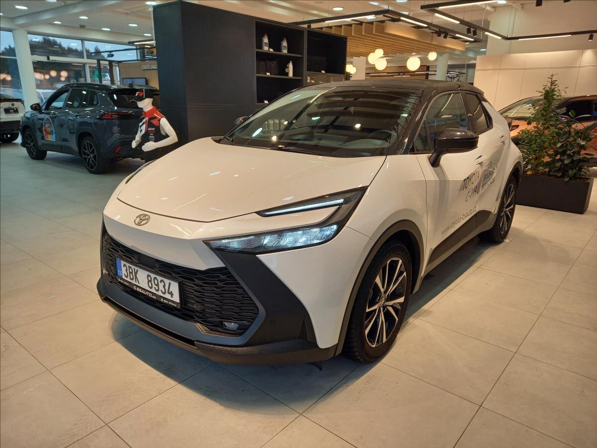Toyota C-HR SUV 1,8 l 103 kw