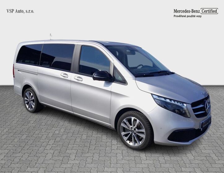 Mercedes-Benz Třídy V 7