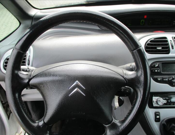 Citroën Xsara Picasso 13