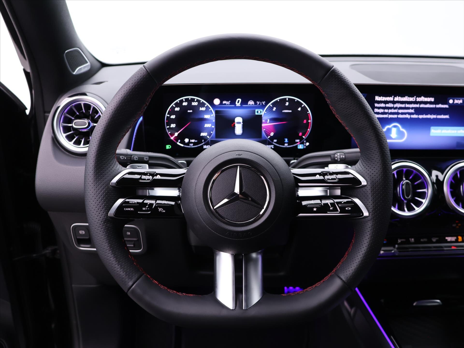 Mercedes-Benz GLB SUV 2,0 l 110 kw