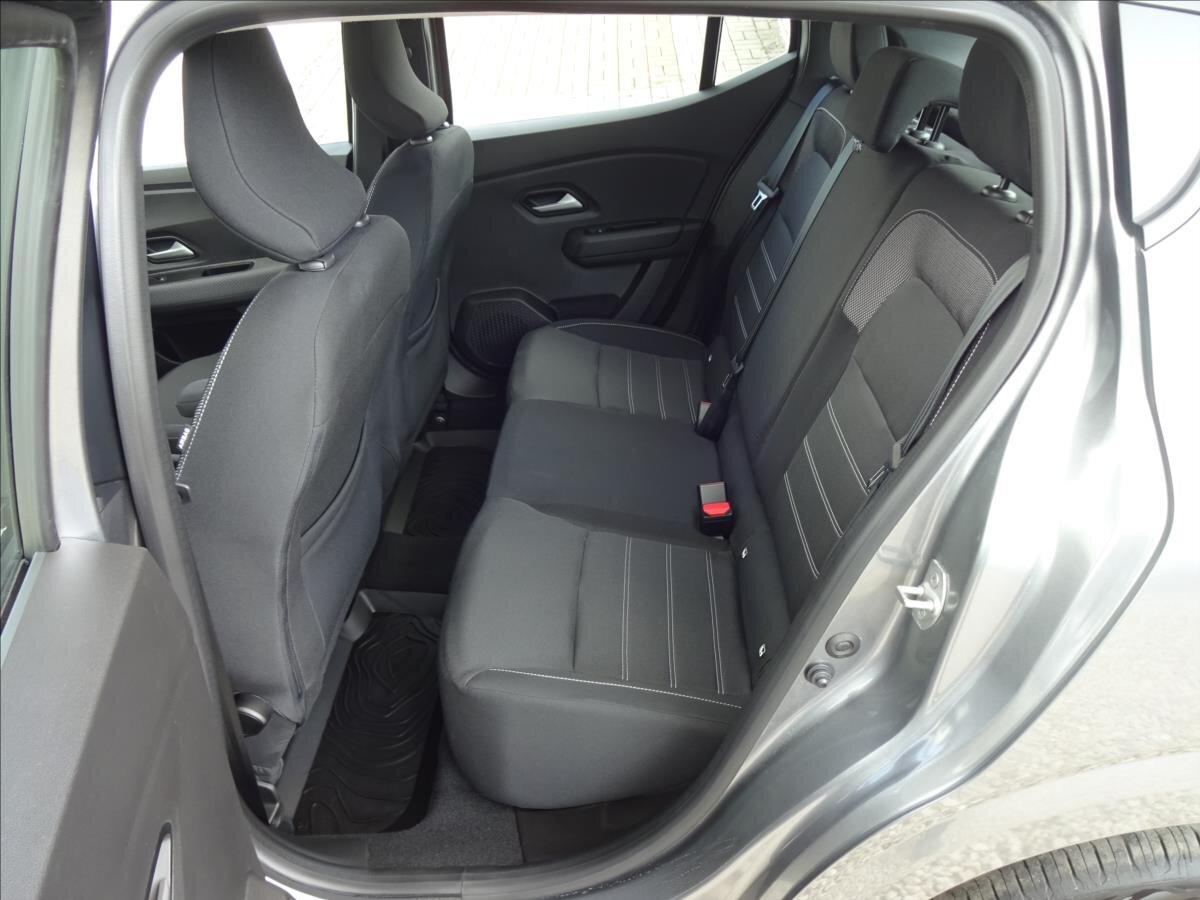 Dacia Sandero Hatchback 999,0 67 kw