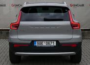 Volvo XC40 4