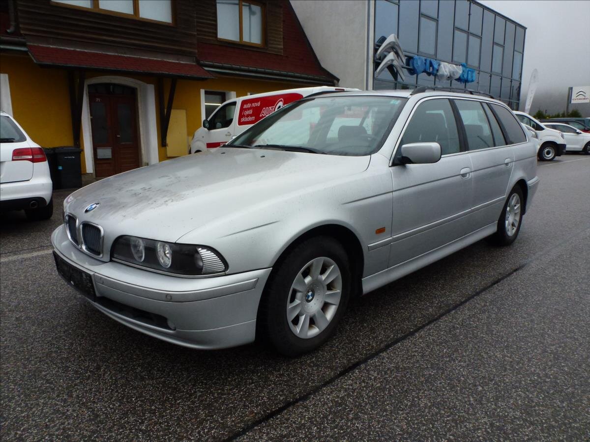 BMW Řada 5 Kombi 2,2 l 125 kw