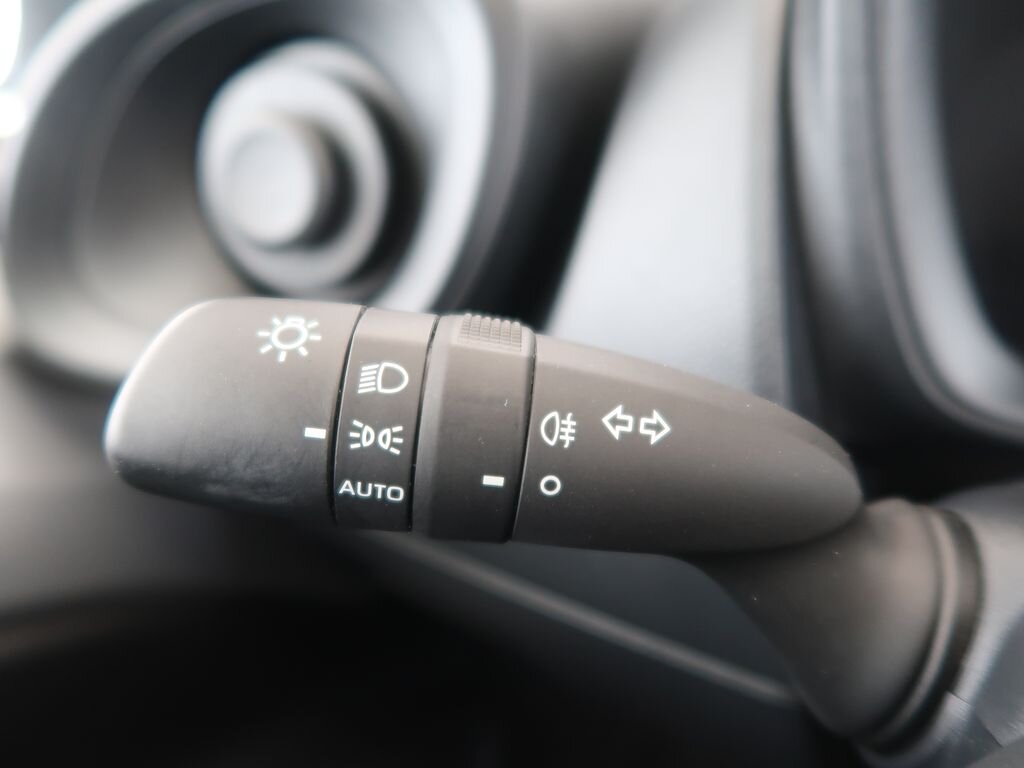 Toyota Aygo Hatchback 998,0 53 kw