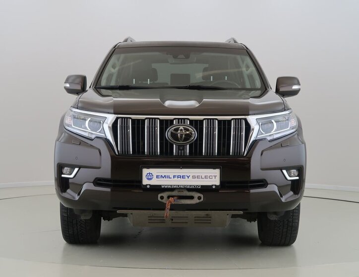 Toyota Land Cruiser 2