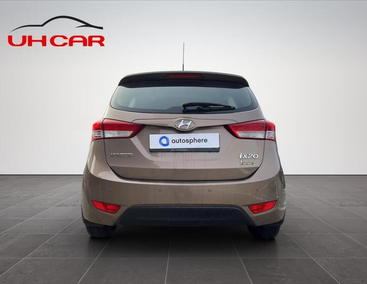 Hyundai ix20 6