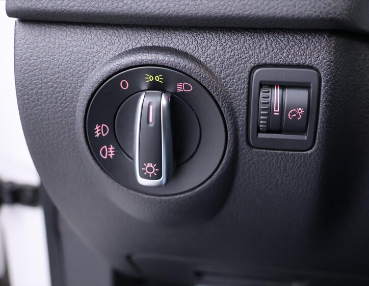 Volkswagen Tiguan SUV / Terénní 2,0 l 103 kw