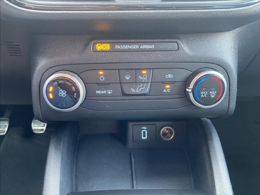 Ford Focus Kombi 1,5 l 88 kw