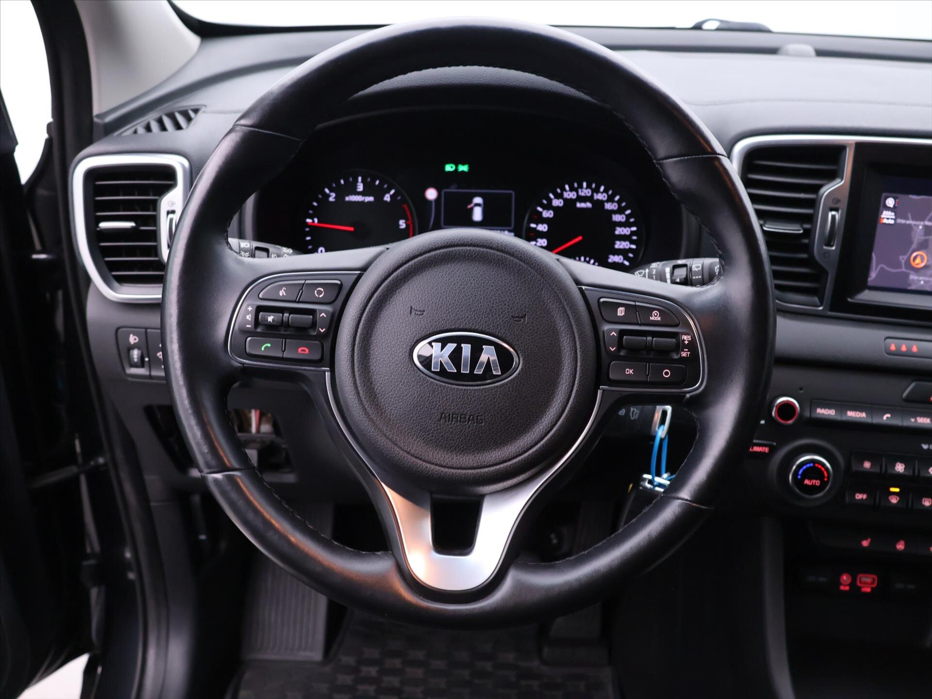 KIA Sportage SUV 2,0 l 136 kw