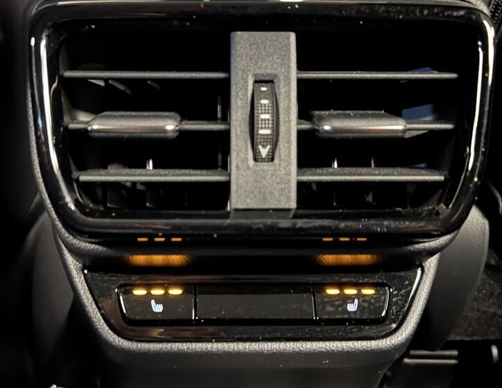 Lexus NX 450h plus 16