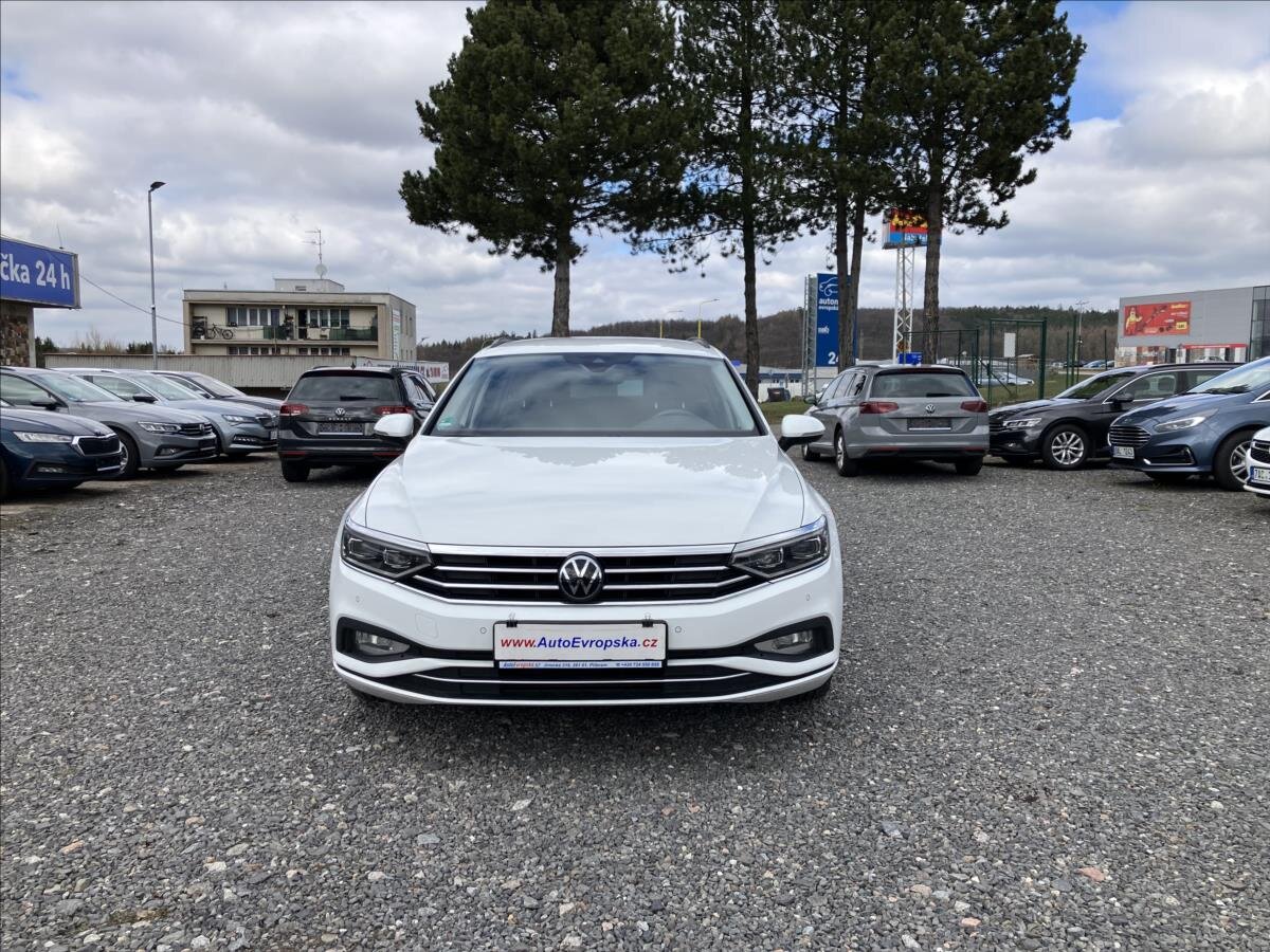 Volkswagen Passat Kombi 2,0 l 90 kw