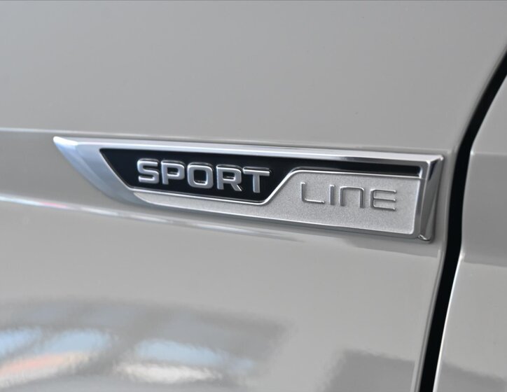 Škoda Karoq SUV 1,5 l 110 kw