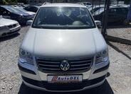 Volkswagen Touran 11