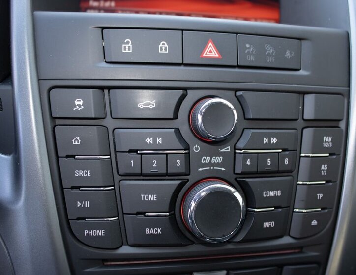 Opel Astra Sedan / Limuzína 1,4 l 103 kw