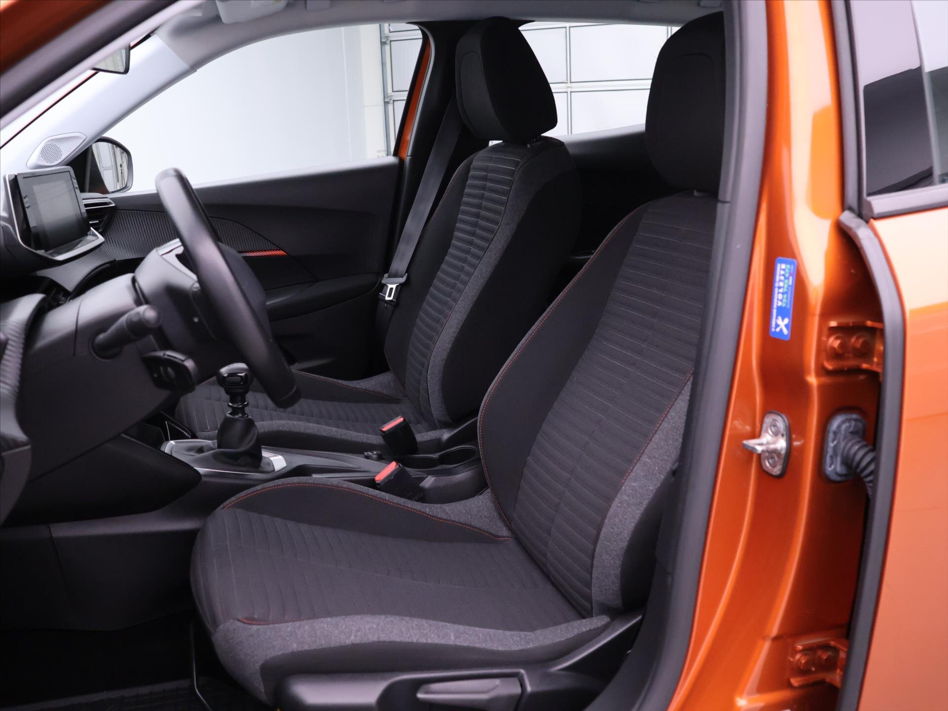 Peugeot 2008 SUV / Terénní 1,2 l 74 kw