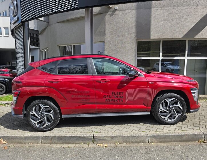 Hyundai Kona SUV / Terénní 1,6 l 125 kw