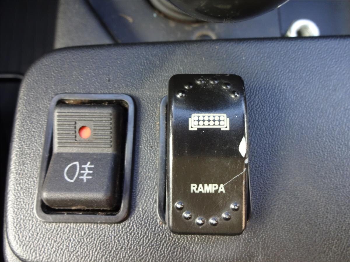 Lada Niva Kombi 1,7 l 61 kw