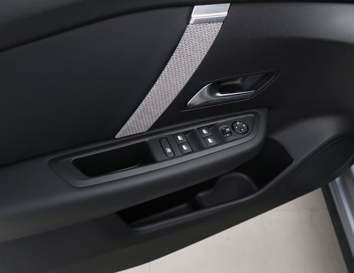 Citroën C4 Hatchback 1,2 l 96 kw