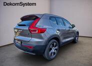 Volvo XC40 3