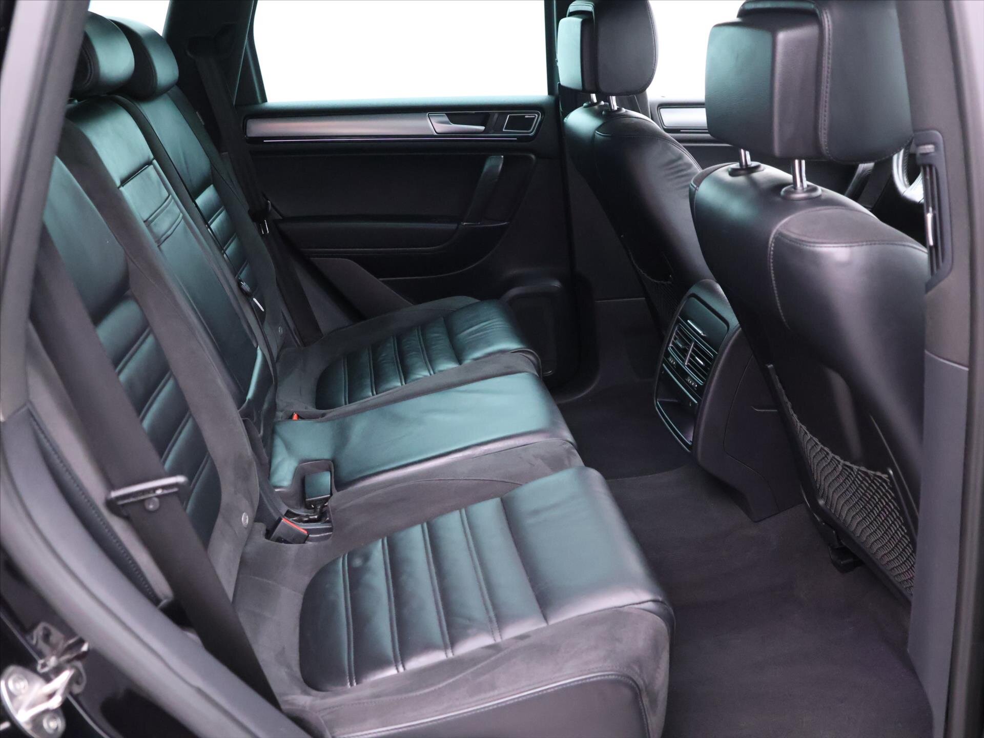 Volkswagen Touareg SUV / Terénní 3,0 l 193 kw