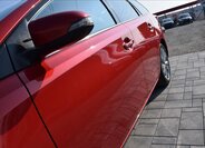 Toyota Auris Kombi 1,2 l 85 kw