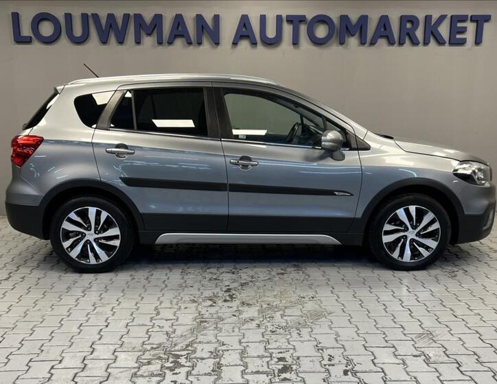 Suzuki SX4 S-Cross 18