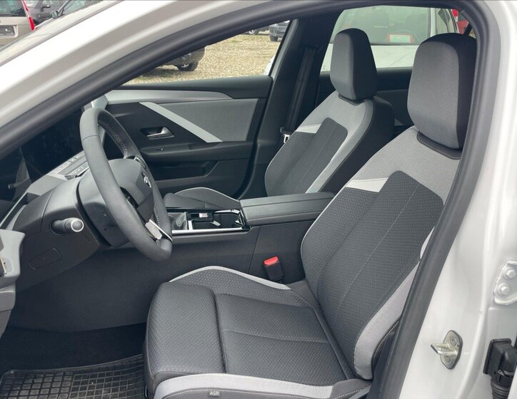 Opel Astra Kombi 1,2 l 96 kw