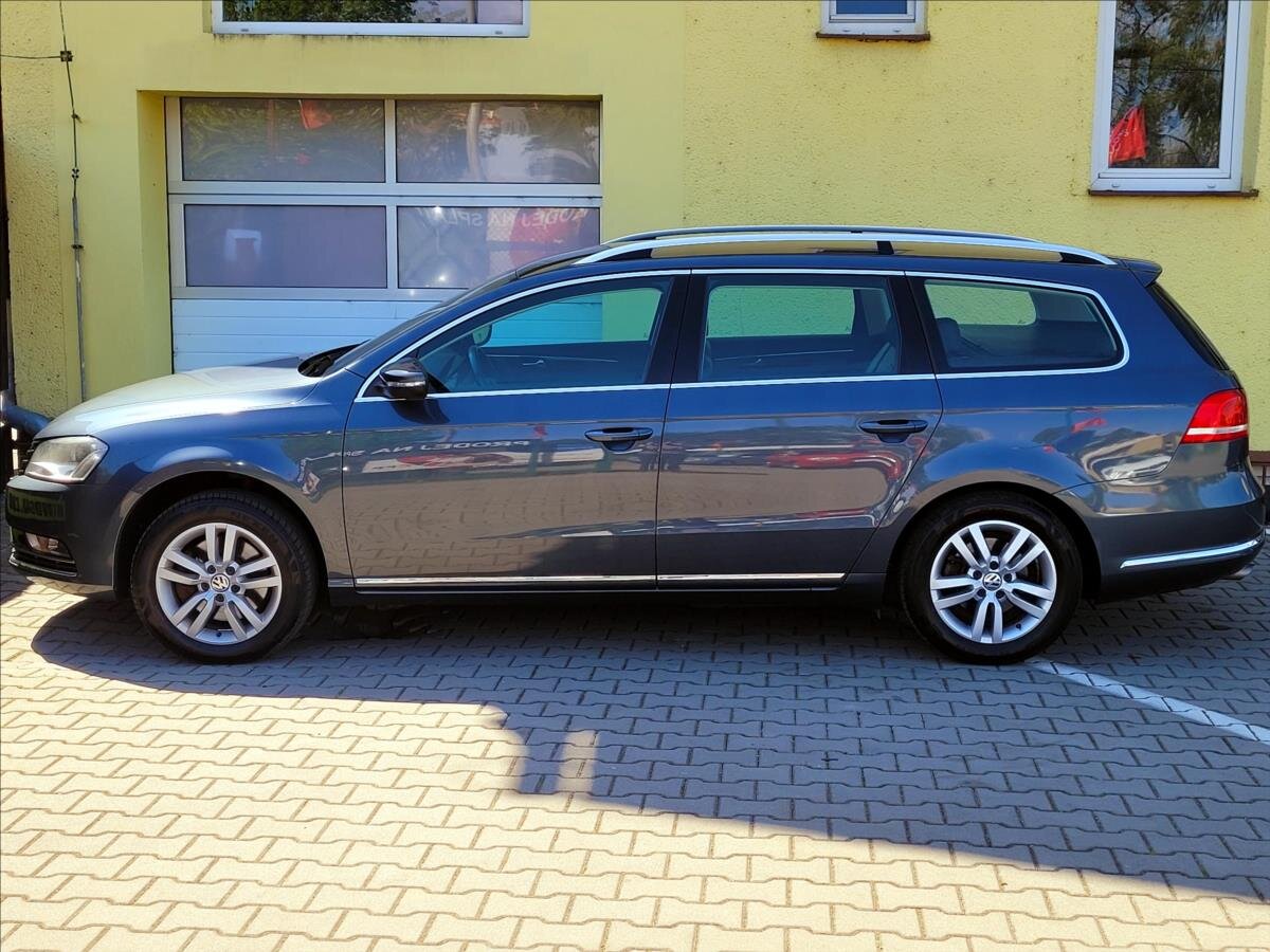 Volkswagen Passat Kombi 1,4 l 90 kw