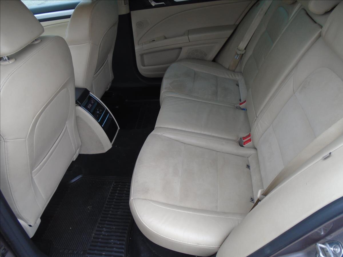 Škoda Superb Kombi 2,0 l 125 kw