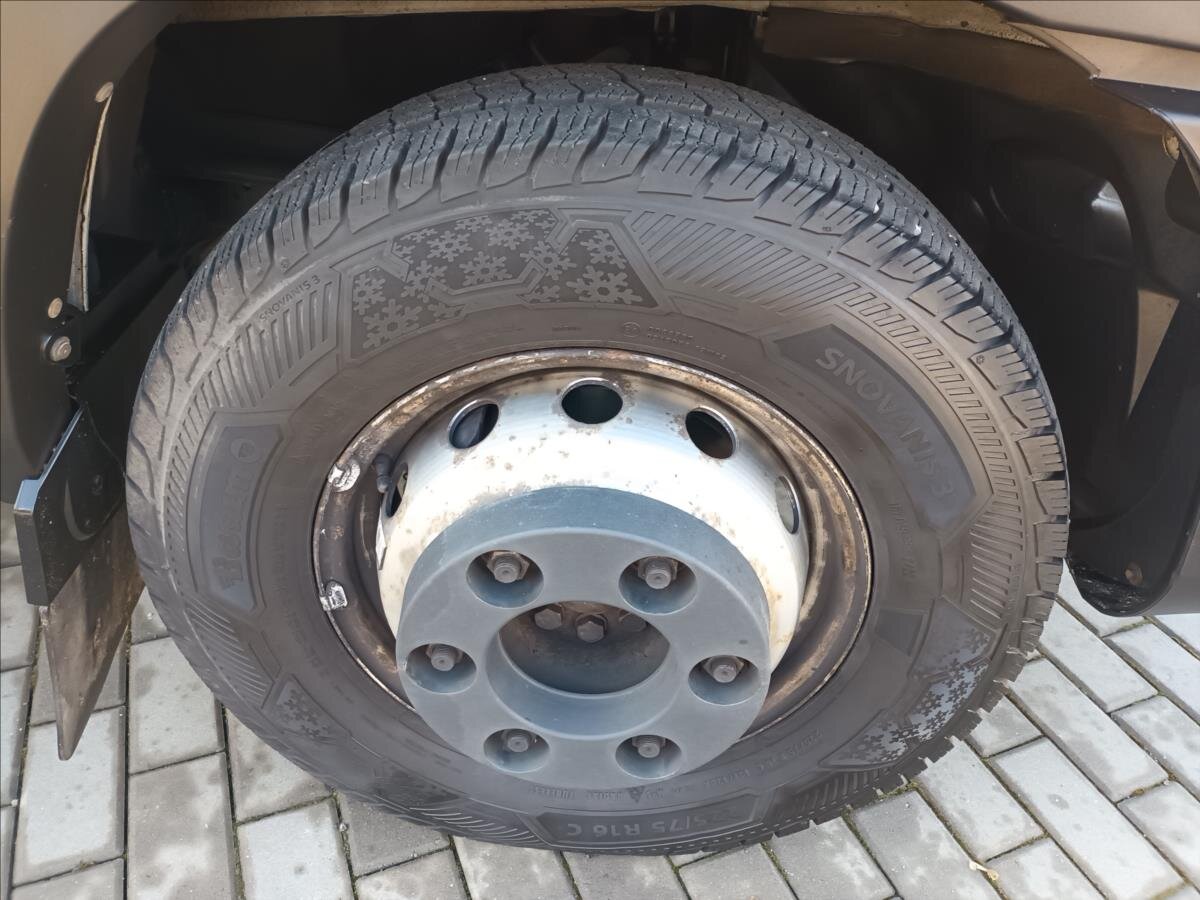 Iveco Daily Skříň 3,0 l 132 kw