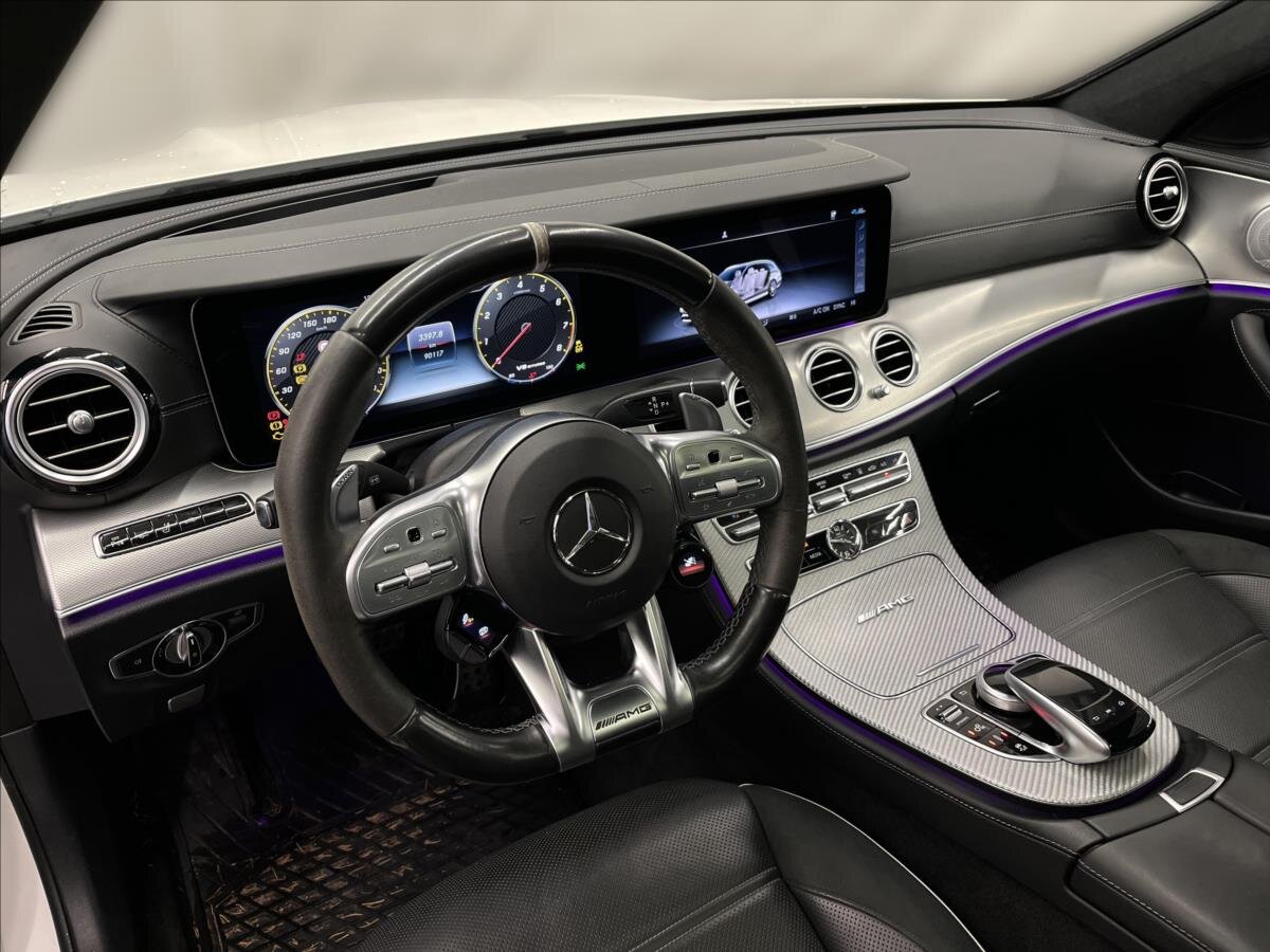 Mercedes-Benz Třídy E Kombi 4,0 l 450 kw