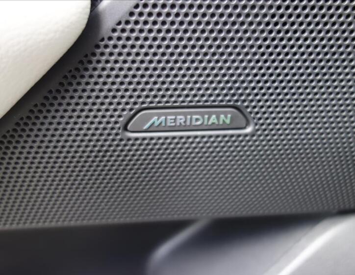 Land Rover Range Rover Velar 38