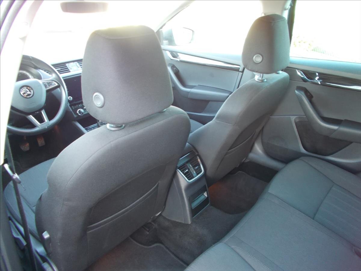 Škoda Octavia Kombi 1,6 l 85 kw